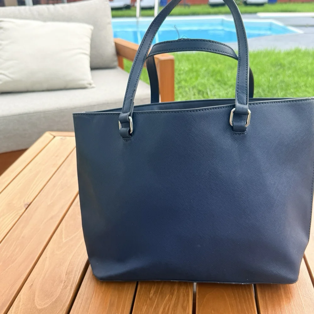 Guess  Los Angeles Tote Bag Blue  Large